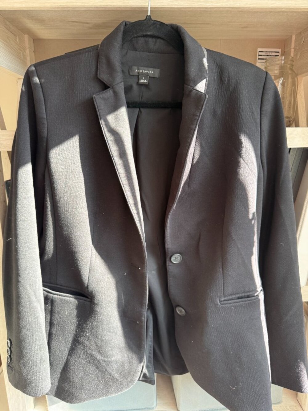 Ann Taylor Black Blazer – Size 6 (Classic 2-Button Tailored Jacket)